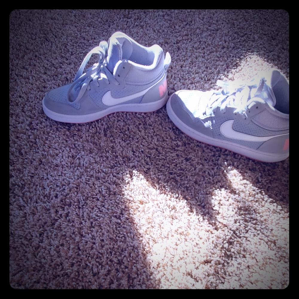 COPY - Nike shoes